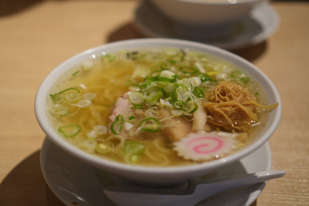 七の庫（なのくら）の生姜ラーメンの写真