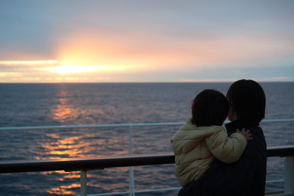 さんふらわあからの朝日