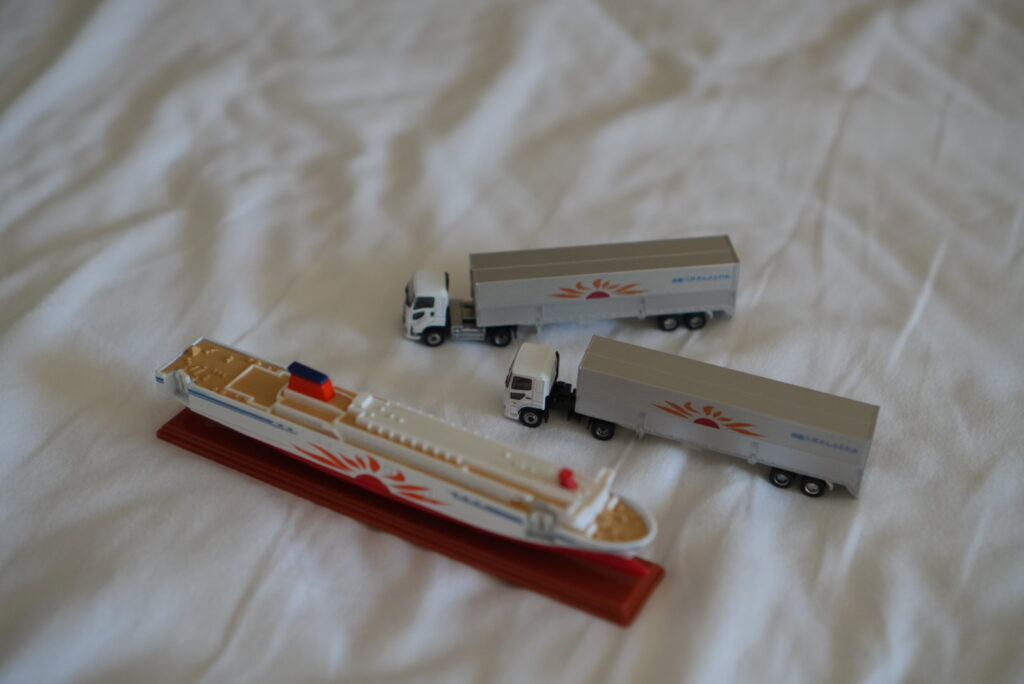 さんふらわあの船、トラックのお土産