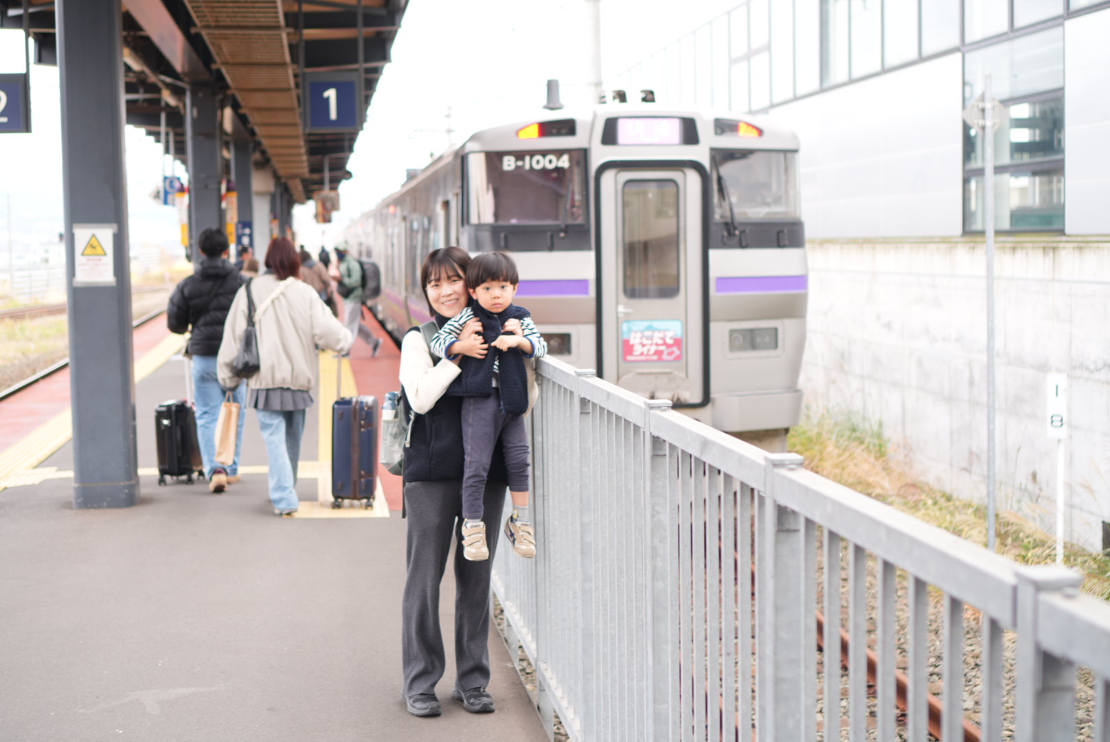 新函館北斗駅での写真
