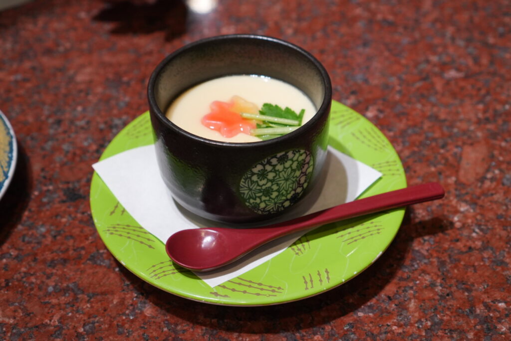 根室花まるの茶碗蒸し