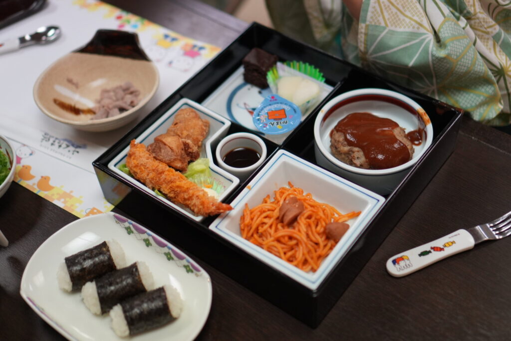 お子様ランチ